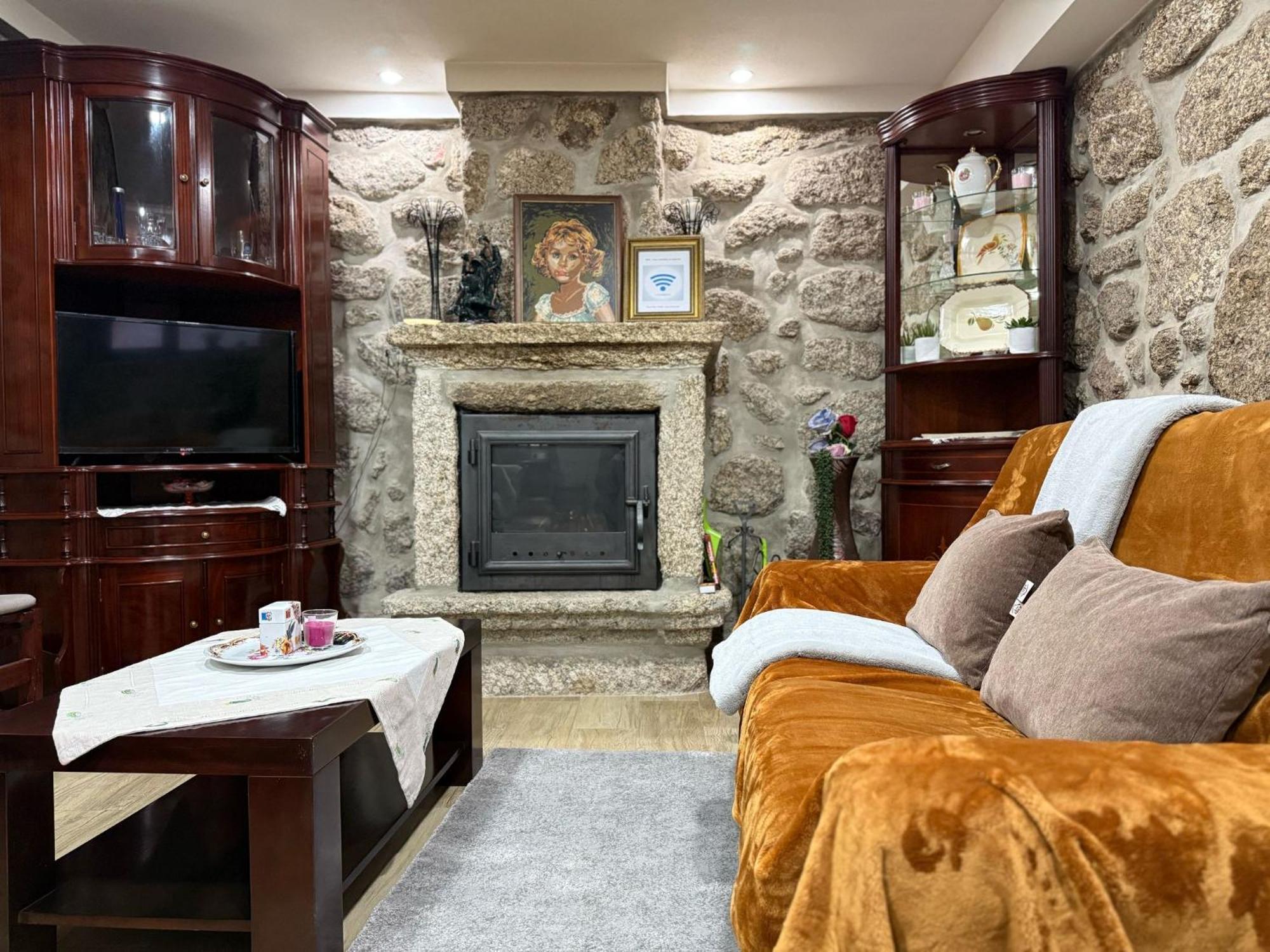 Casa Carlinhos Da Carreira Villa แตร์ฮัส เจ บอว์โร ภายนอก รูปภาพ